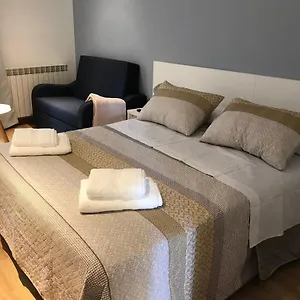 hostal-casiano-camarasa.catalonia-hotels.com/